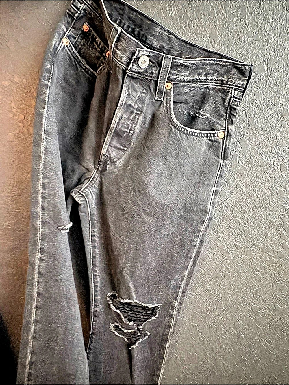 Levi's 511 Skinny Distressed Skinny Jeans in Black Waist 26